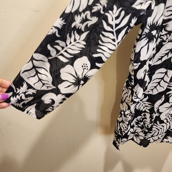 LAUREN Ralph Lauren black and white tropical print relaxed fit blouse size XL - Picture 3 of 9